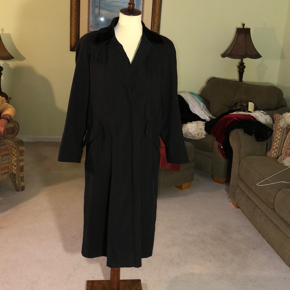 Black Trench coat